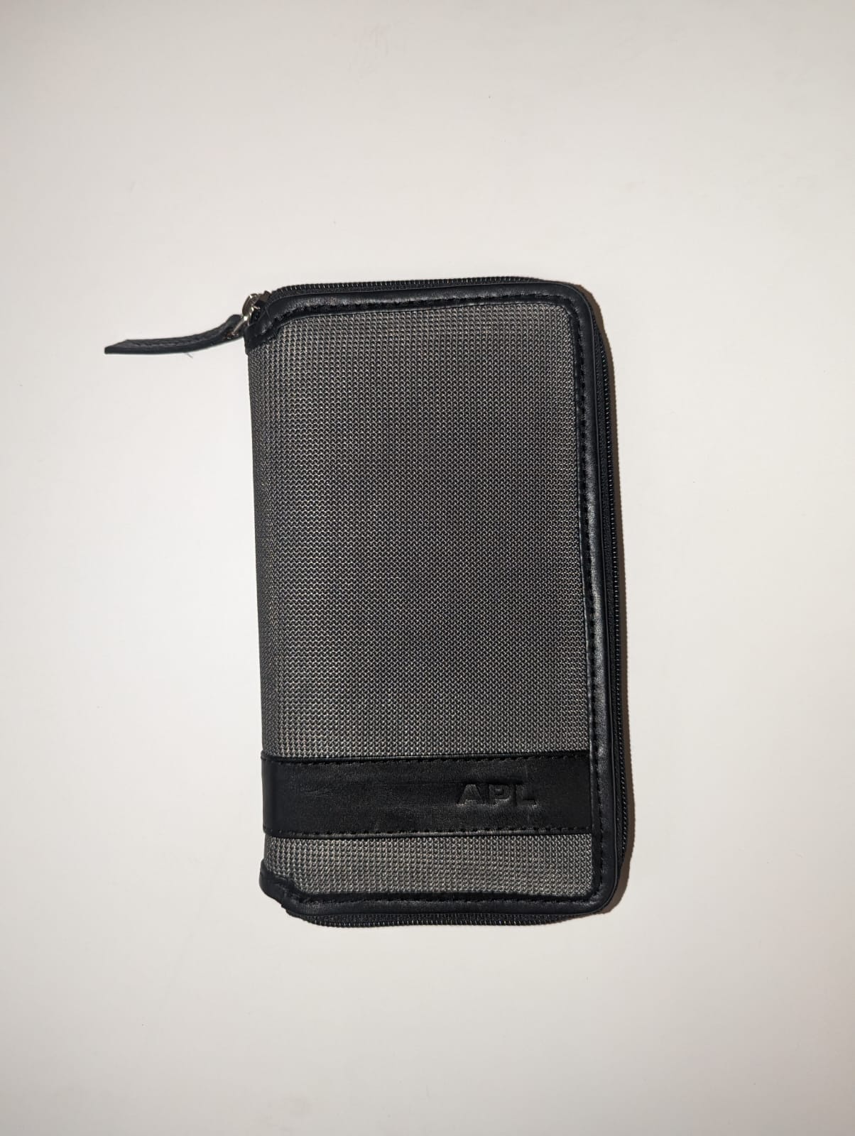 APL Magellan Passport Wallet